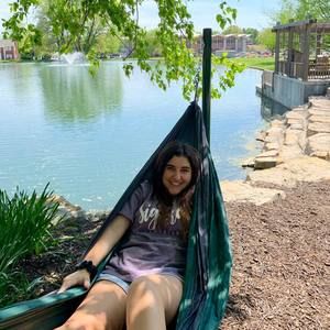 Meet your Posher, Brooke